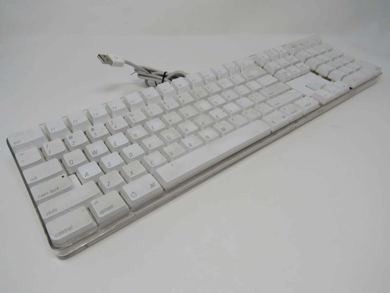 Apple Wired USB Computer Keyboard Clear Base A1048 -- Used