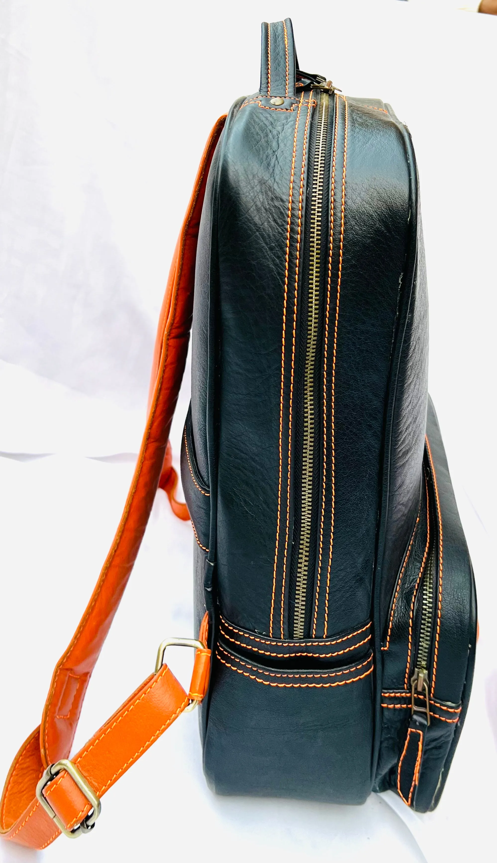 The Leather Backpack (Laptop)