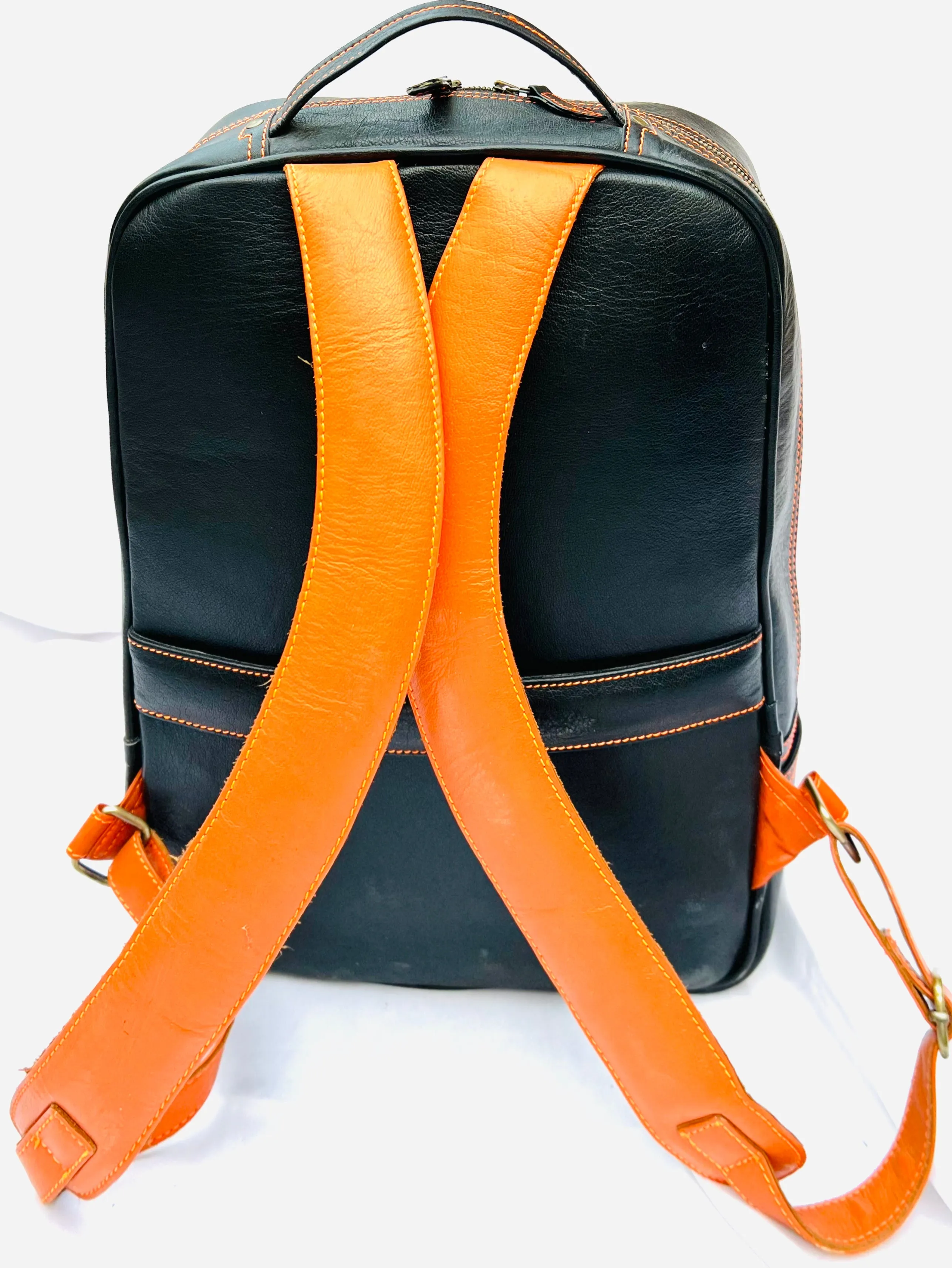 The Leather Backpack (Laptop)